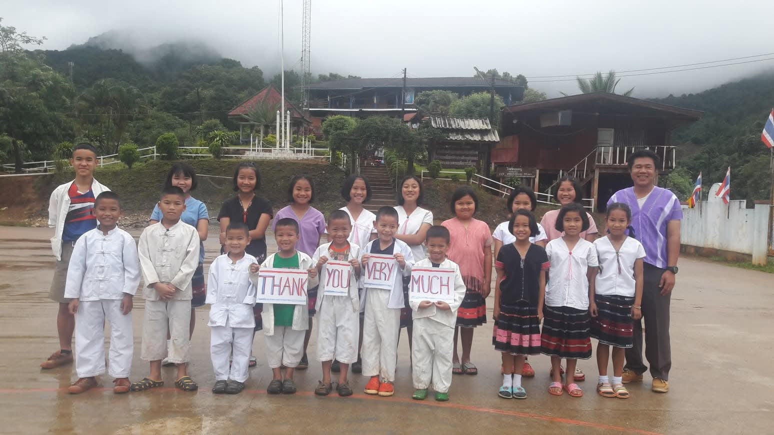 Lamsri Foundation: Scholarship #2 Empowering Young Minds: 20 Scholarships Awarded to Hill Tribe Students in Ban Dong, Mae Hong Son