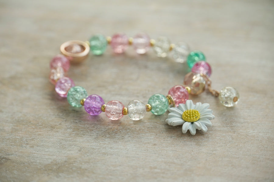 Pastel Bloom Daisy Bracelet