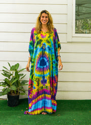 Luminous Waves Tie Dye Kaftan