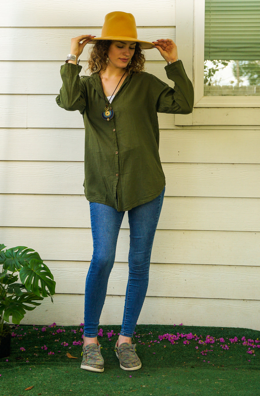 Olive Green Raw Cotton Gauze Collared Long Sleeve Blouse