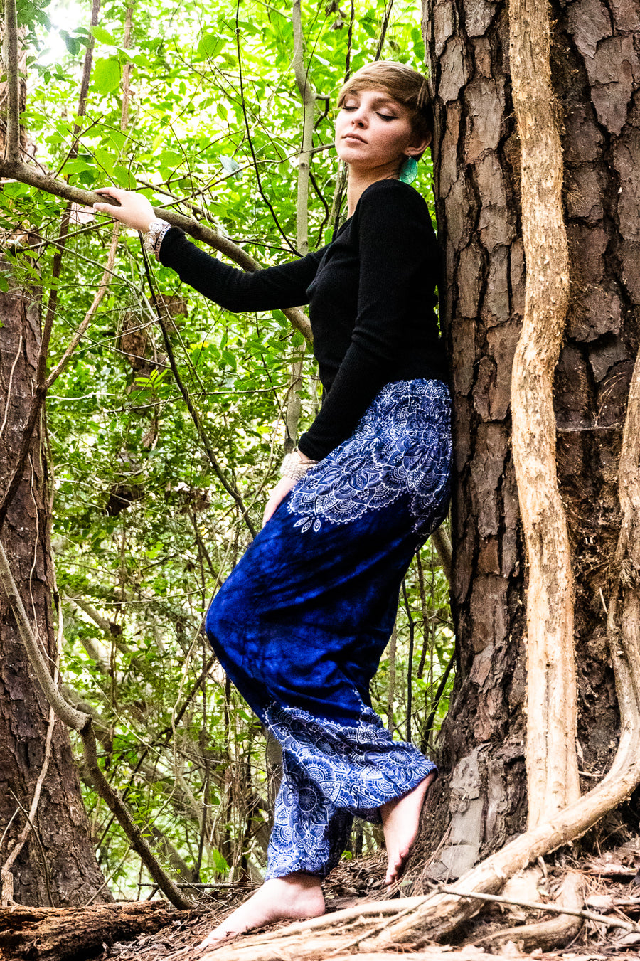 Deep Blue Flower Bouquet Harem Pants