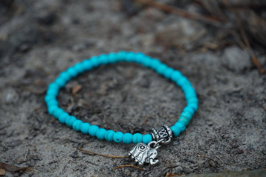 Turquoise Elephant Beaded Elastic Strand Bracelet